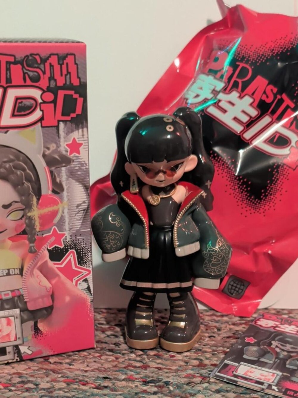 Yandere Girls Parasitism Identity "Mirra"